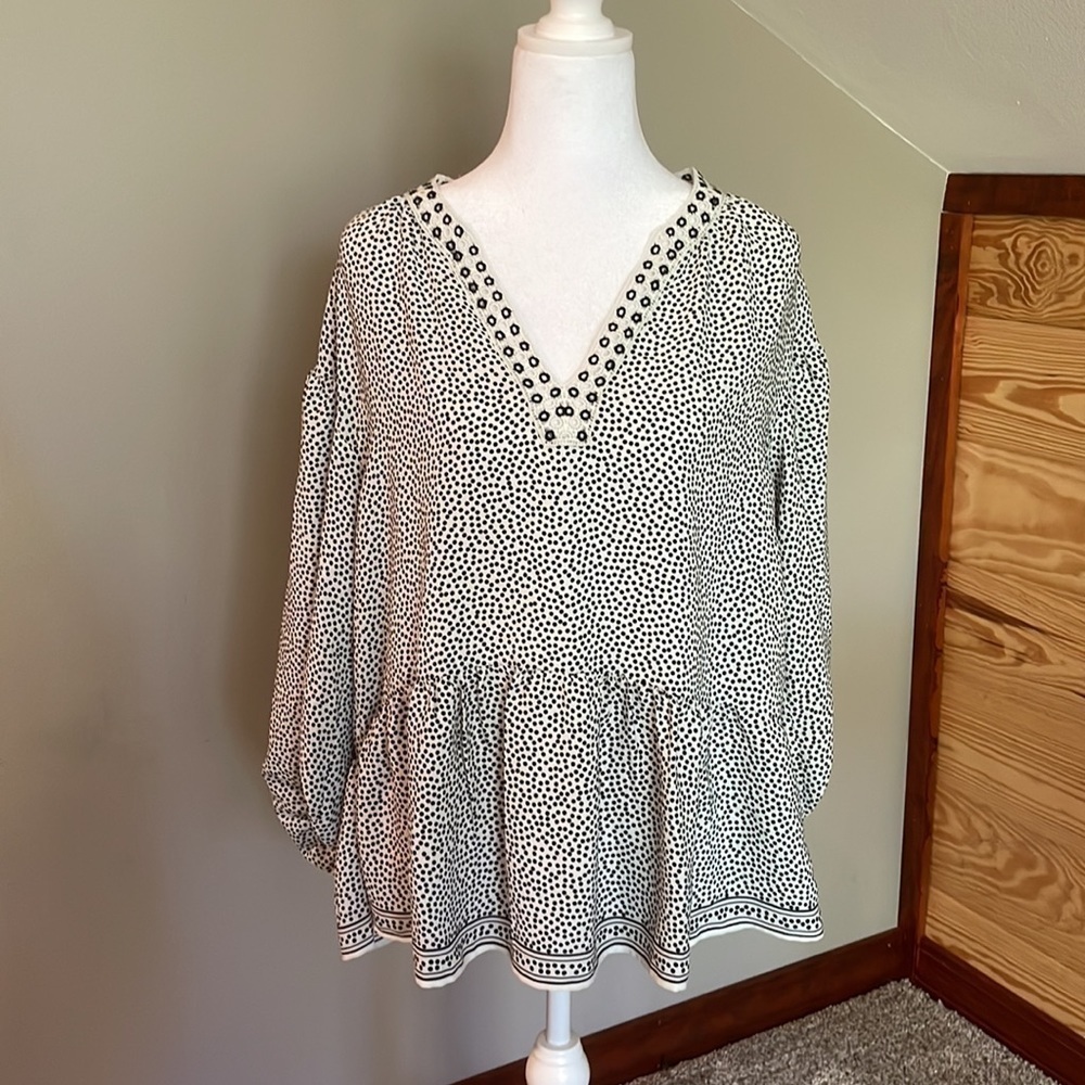 Max Studio Black White Crochet Polka Dot Ruffle Top Blouse
